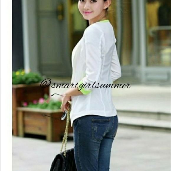 🆕⭐Kindra White zip blazer⭐ - Picture 5 of 10